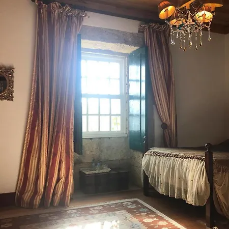Otel Rural Casa Dos Viscondes Da Varzea 4*