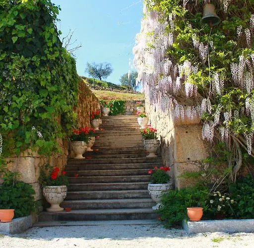 Rural Casa Dos Viscondes Da Varzea Lamego